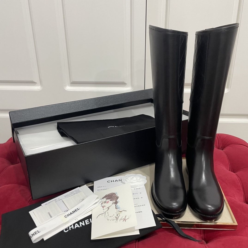 Ch**el boots
